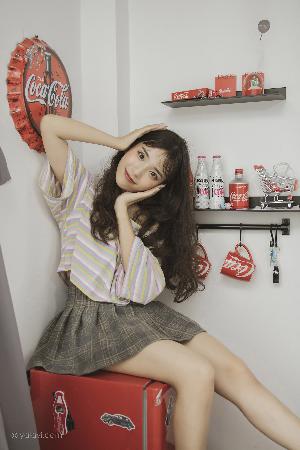 777米奇四色眼影7777